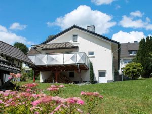 Ferienwohnung für 6 Personen (100 m²) in Schmallenberg