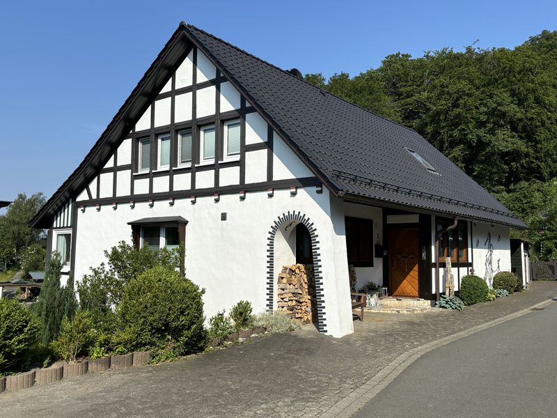 22776867-Ferienwohnung-4-Schmallenberg-800x600-0