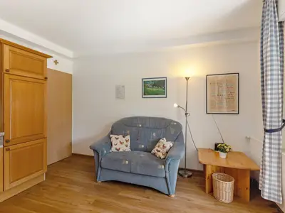 Photo, INSIDE, OUTSIDE