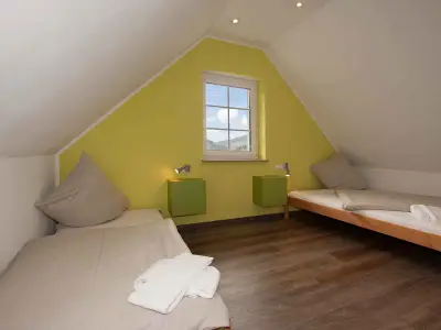 Bio Ferienbauernhof Voß Lenne, Sauerland - Ferienwohnung Schwalbe