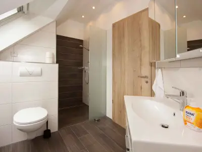 Bio Ferienbauernhof Voß Lenne, Sauerland - Ferienwohnung Schwalbe