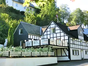 Ferienwohnung für 9 Personen (100 m²) in Schmallenberg