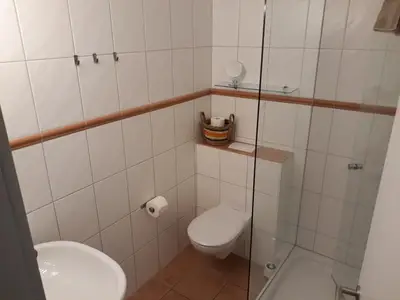 INSIDE, BATHROOM