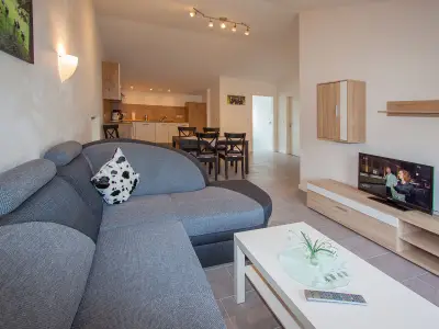 Photo, INSIDE, OUTSIDE