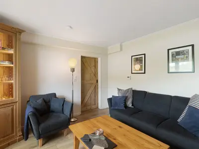 Photo, INSIDE, OUTSIDE