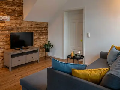 Photo, INSIDE, OUTSIDE