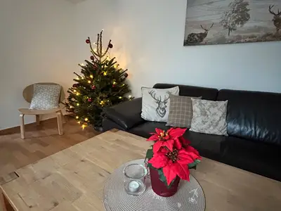 Photo, INSIDE, OUTSIDE