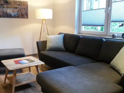 Photo, INSIDE, OUTSIDE