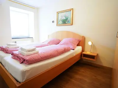 Schlafzimmer 1 Wohnung Katze