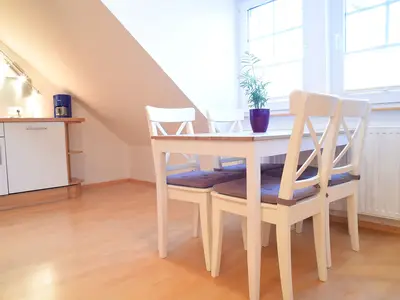 Essbereich Dachstube links