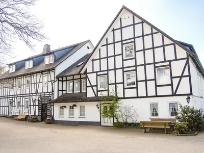 Außenansicht Altes Bauernhaus
