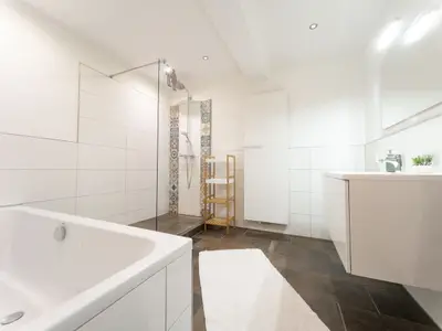 Badezimmer Wohnung Hund