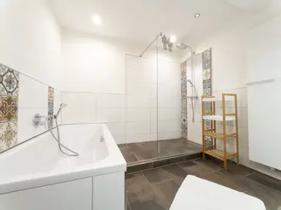 Badezimmer Wohnung Hund