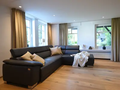 Photo, INSIDE, OUTSIDE