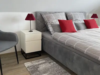 Schlafzimmer 2