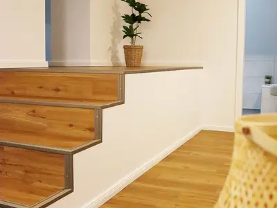 Treppe zum Wohn-Essbereich