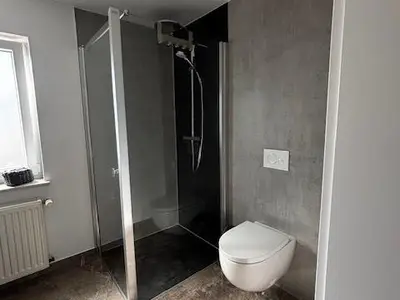 Badezimmer 1-Dusche