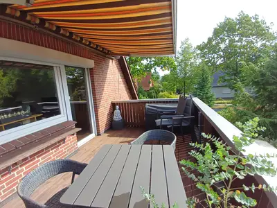 Möblierter Balkon