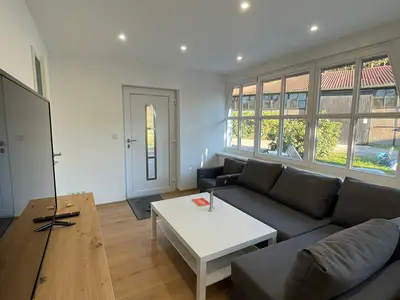 Eingang Wohn-Essbereich 1