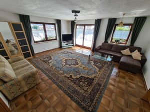 1672474-Ferienwohnung-6-Schönau am Königssee-300x225-2