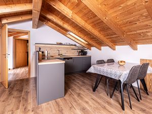 23953370-Ferienwohnung-4-Schönau am Königssee-300x225-4