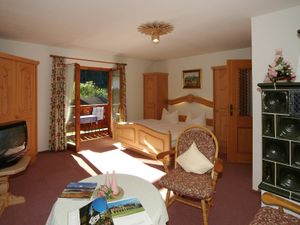 910576-Ferienwohnung-3-Schönau am Königssee-300x225-2