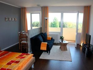 23278129-Ferienwohnung-2-Schönberg-300x225-1