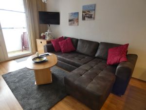 22211515-Ferienwohnung-4-Schönberg-300x225-2