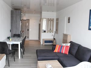 18712359-Ferienwohnung-4-Schönberg-300x225-5