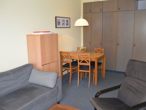 23278222-Ferienwohnung-2-Schönberger Strand-300x225-2