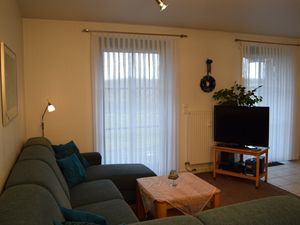 23278169-Ferienwohnung-4-Schönberger Strand-300x225-3