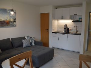 23278128-Ferienwohnung-3-Schönberger Strand-300x225-2