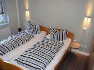 23278242-Ferienwohnung-2-Schönberger Strand-300x225-4