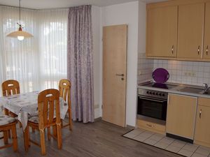 23885753-Ferienwohnung-2-Schönberger Strand-300x225-3