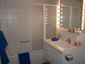 23836853-Ferienwohnung-4-Schönried-300x225-2