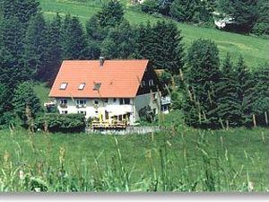 2458440-Ferienwohnung-3-Schönwald im Schwarzwald-300x225-0
