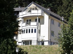 18128409-Ferienwohnung-2-Schönwald im Schwarzwald-300x225-1