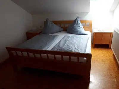 Hofblick - Schlafzimmer
