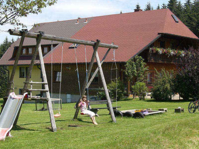 11512932-Ferienwohnung-4-Schonach im Schwarzwald-800x600-1