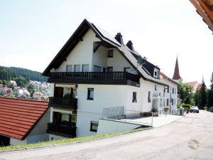 18087311-Ferienwohnung-5-Schonach im Schwarzwald-300x225-1