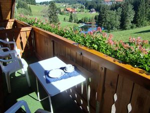 1680767-Ferienwohnung-4-Schonach im Schwarzwald-300x225-2