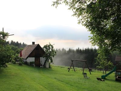 Spielplatz im Morgentau