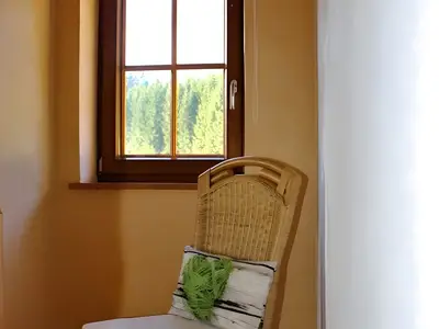 Photo, INSIDE, OUTSIDE