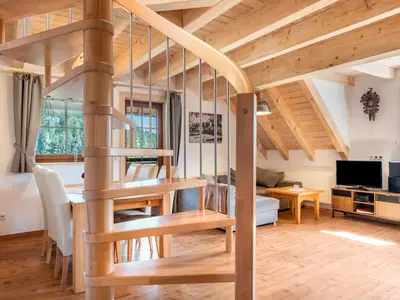 Photo, INSIDE, OUTSIDE