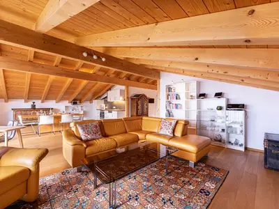 Gemütliches Sofa mit TV Fewo Steinernes Meer
