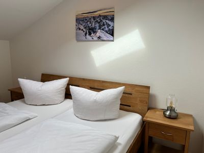 Schlafzimmer 1 mit Doppelbett