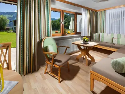 Ferienwohnung für 2 Personen (35 m²) in Schönau am Königssee 2/5