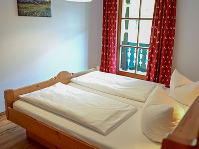 Schlafzimmer mit Doppelbett