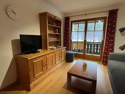 Blick ins Wohnzimmer