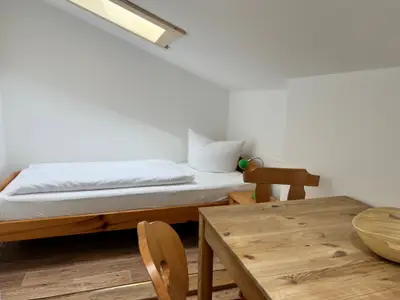Das Schlafzimmer 2 mit 2 Einzelbetten